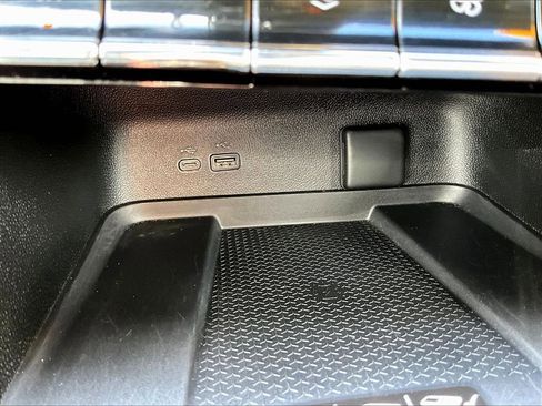 Used 2026 Chevrolet Traverse Z71 w/ LPO, Floor Liner Package image 28