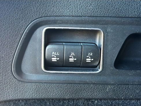 Used 2025 Mercedes-Benz GLS 450 GLS 450 image 14