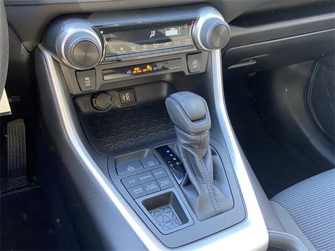 Used 2023 Toyota RAV4 LE image 19