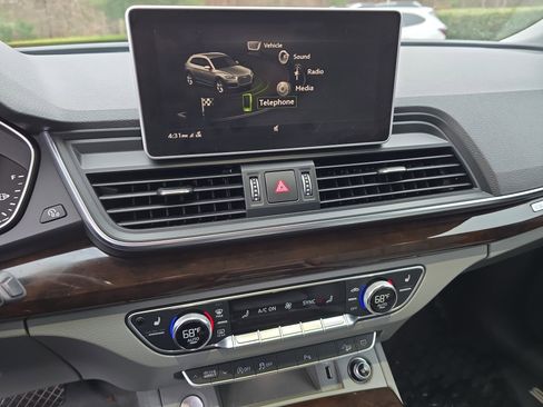 Used 2019 Audi Q5 2.0T Premium Plus w/ Premium Plus Package image 20