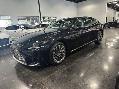 Used 2018 Lexus LS 500 AWD w/ Interior Upgrade Package image 9