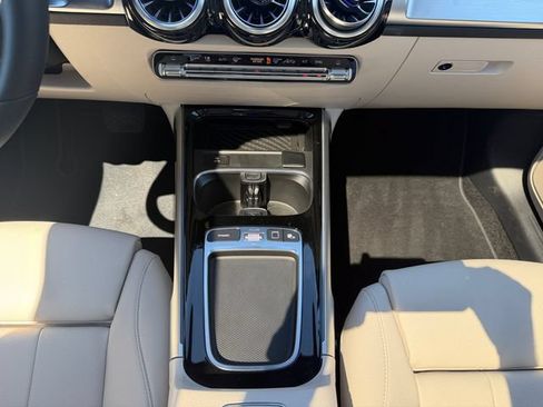 Certified 2026 Mercedes-Benz GLB 250 4MATIC image 19