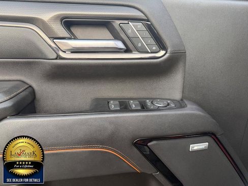 Used 2024 GMC Sierra 2500 AT4 w/ AT4 Premium Plus Package image 8