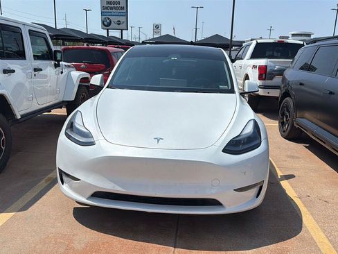 Used 2022 Tesla Model Y Performance AWD/4WD image 6