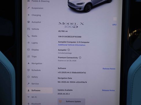 Used 2018 Tesla Model X 100D image 25