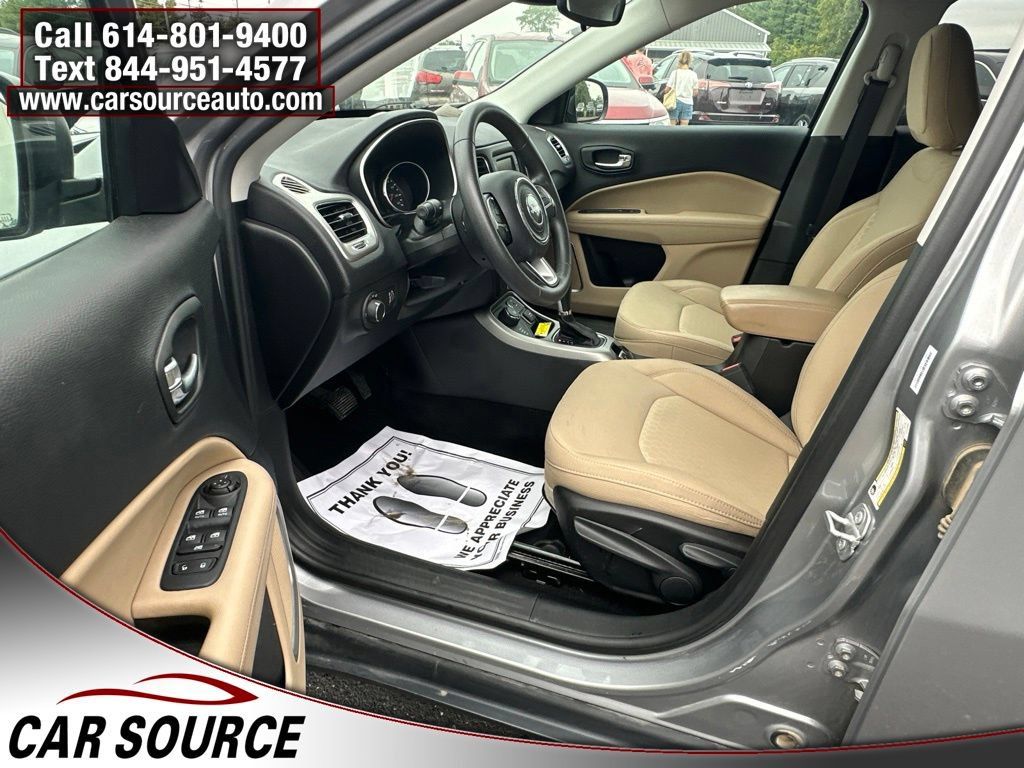 Used 2018 Jeep Compass Sport AWD/4WD image 9