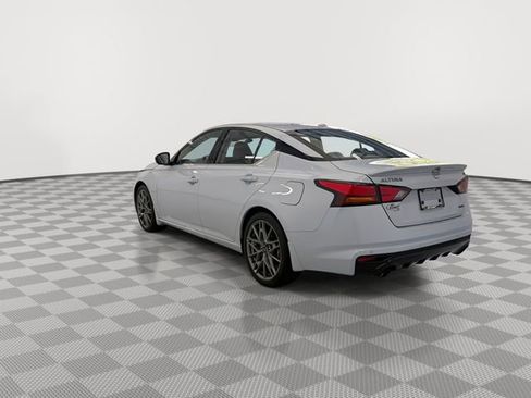 Certified 2024 Nissan Altima 2.0 SR image 8