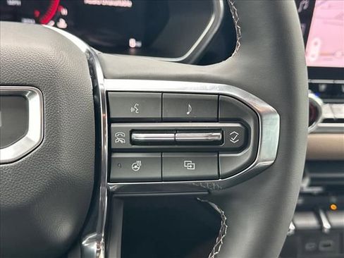 New 2026 GMC Canyon Denali AWD/4WD image 30