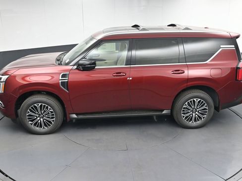 New 2025 Nissan Armada Platinum image 39