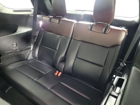 Used 2020 Ford Explorer Platinum w/ Premium Technology Package image 25