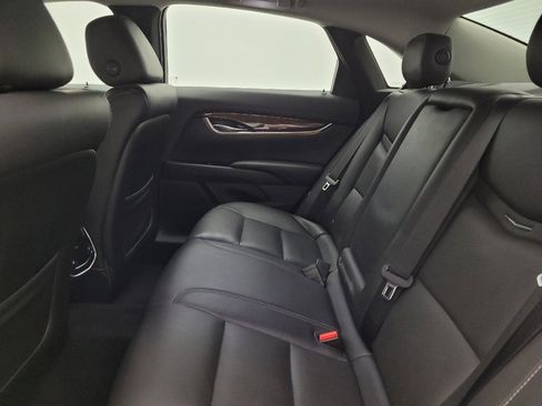 Used 2016 Cadillac XTS Luxury FWD image 18