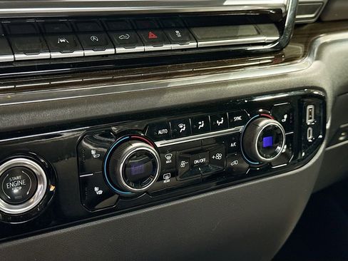 Used 2023 Chevrolet Silverado 1500 LT image 16