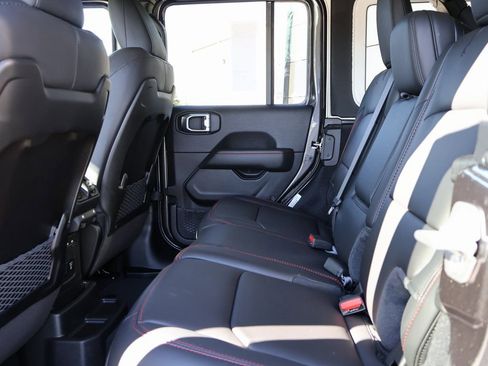 New 2026 Jeep Wrangler Unlimited Rubicon image 17