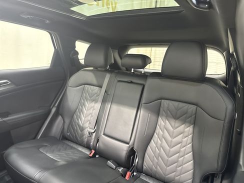 Certified 2025 Kia Sportage X-Line w/ Premium Package AWD/4WD image 13