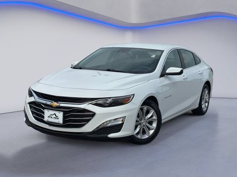Used 2023 Chevrolet Malibu LT FWD image 2