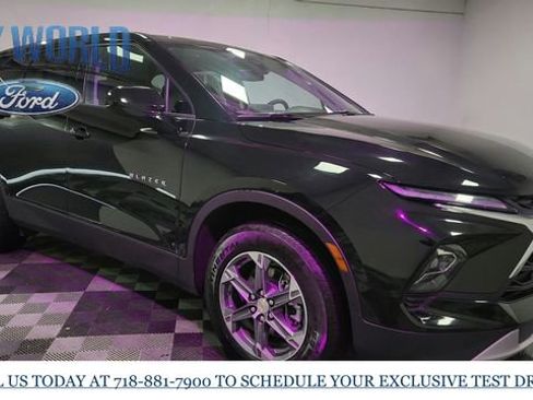 Used 2025 Chevrolet Blazer LT image 8