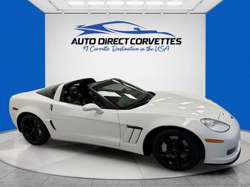 Used 2013 Chevrolet Corvette Grand Sport w/ 3LT Preferred Equipment Group RWD image 7