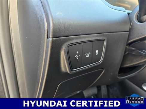 Certified 2023 Hyundai Tucson Limited w/ Winter Package image 19