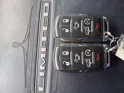 Used 2024 RAM 1500 Limited AWD/4WD image 14