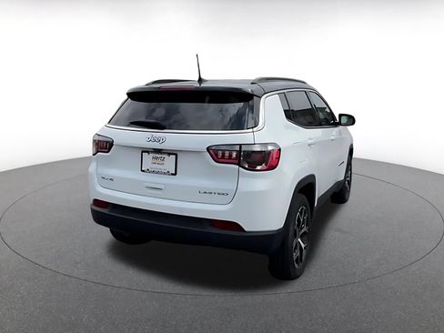Used 2025 Jeep Compass Limited AWD/4WD image 13