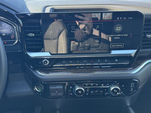 Used 2024 GMC Sierra 1500 Elevation w/ Elevation Premium Package image 31