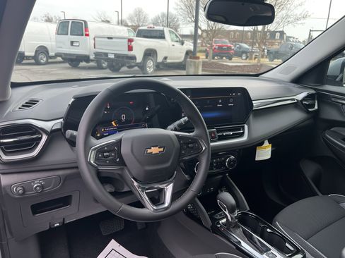 New 2026 Chevrolet TrailBlazer LT w/ Convenience Package image 16
