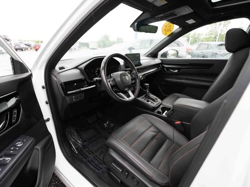 Used 2024 Honda CR-V Sport Touring image 8