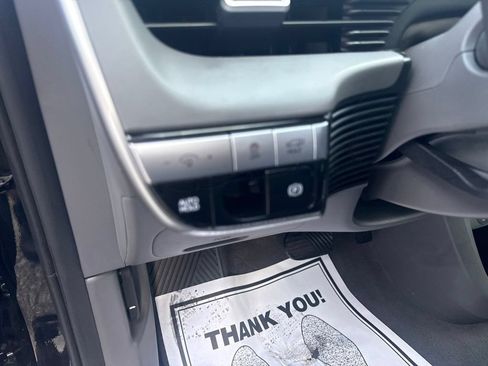 Certified 2024 Hyundai Ioniq 5 SEL RWD image 13