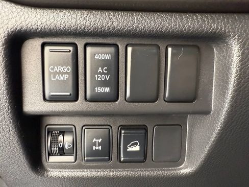 Used 2024 Nissan Titan PRO-4X w/ Pro-4x Convenience Package AWD/4WD image 44