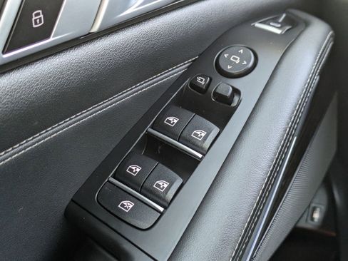 Used 2025 BMW X5 xDrive50e image 26