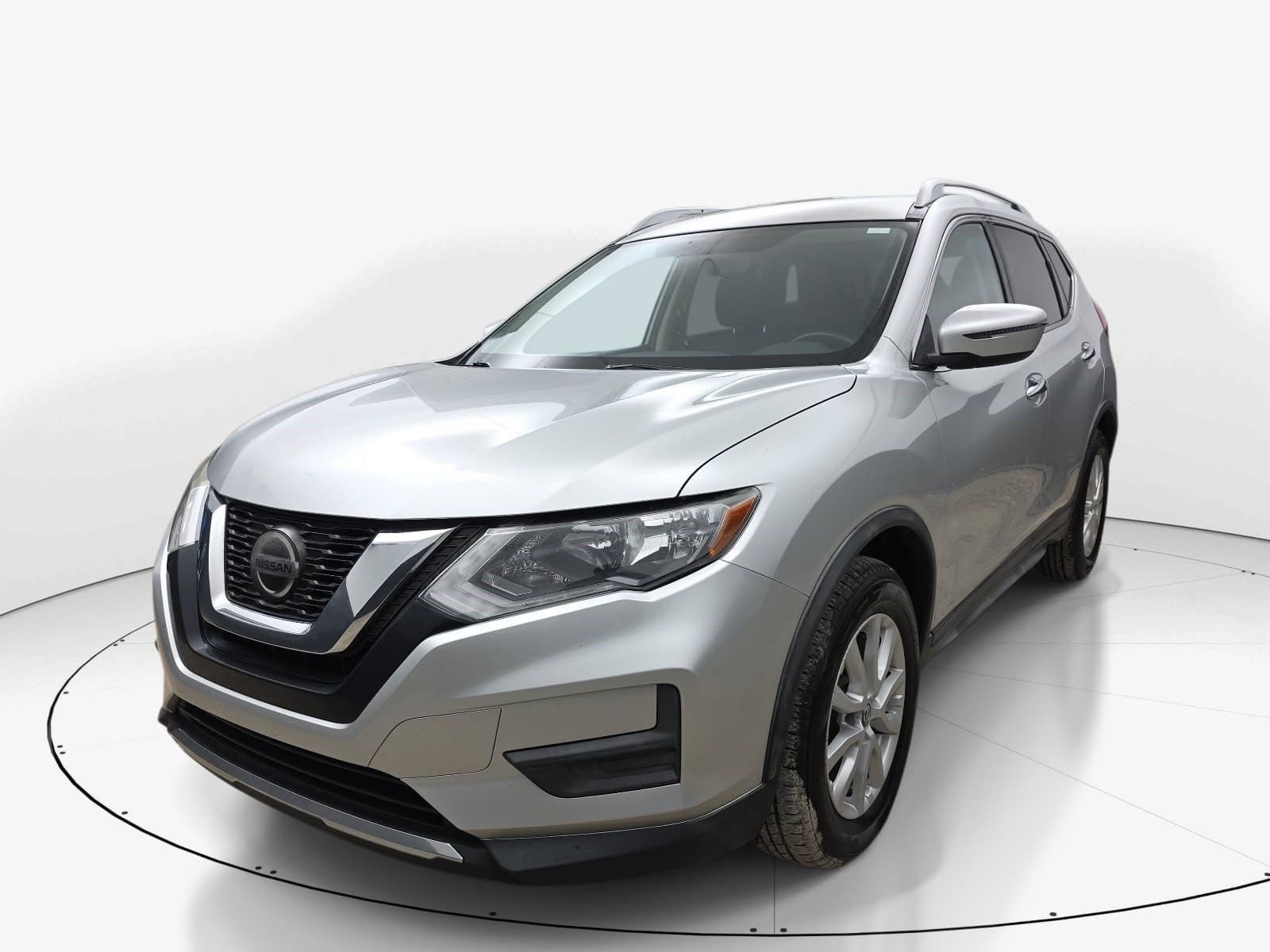 Used 2018 Nissan Rogue SV FWD image 8