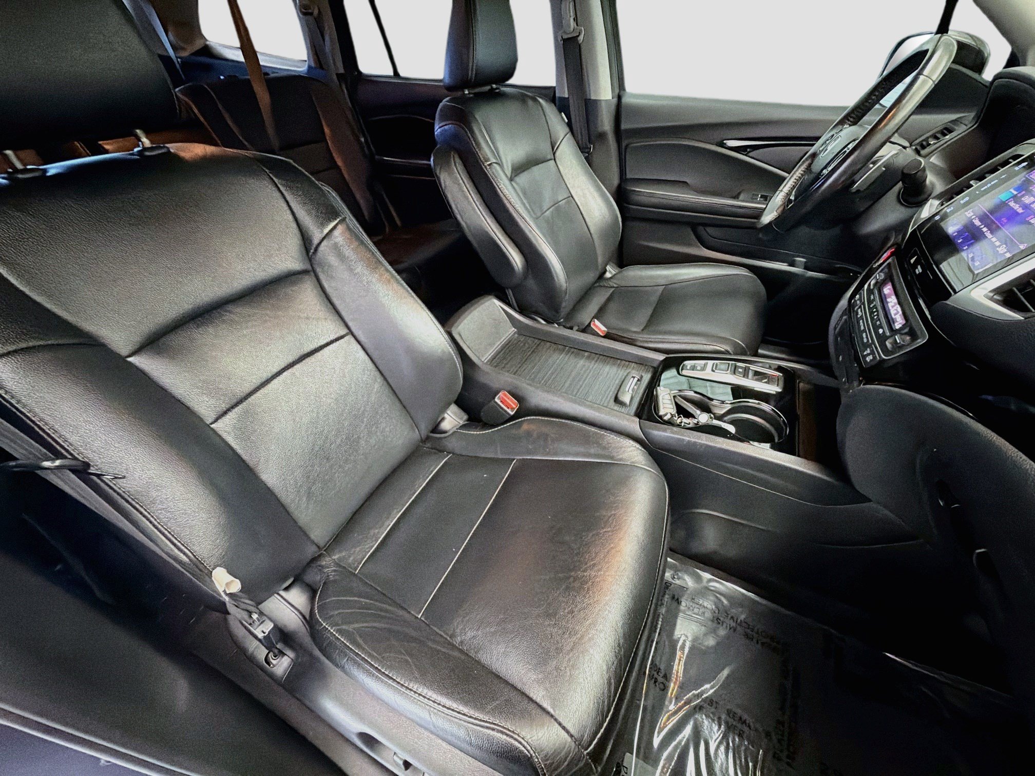 Used 2017 Honda Pilot Touring image 15