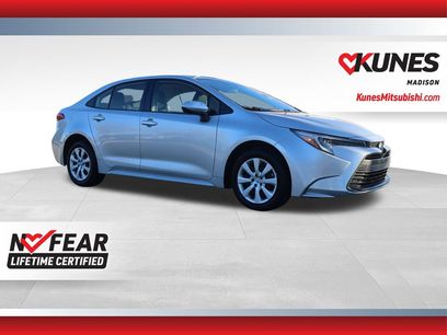 Used 2025 Toyota Corolla XLE