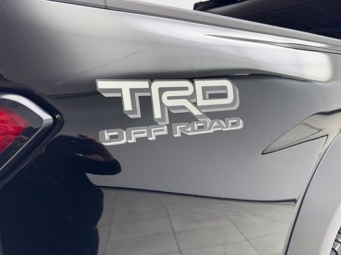 Used 2025 Toyota Tacoma TRD Off-Road AWD/4WD image 26