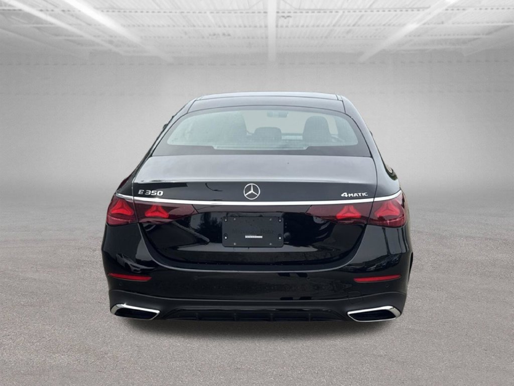 Used 2026 Mercedes-Benz E 350 4MATIC Sedan image 4