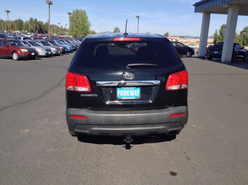 Used 2012 Kia Sorento LX AWD/4WD image 4