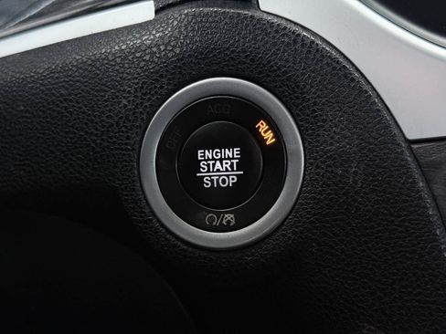 Used 2019 Chrysler 300 Touring L w/ Quick Order Package 22F image 53