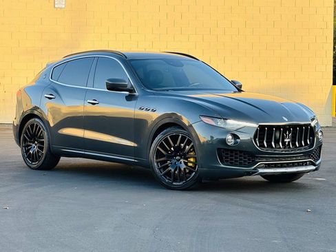 Used 2017 Maserati Levante w/ Sport Package AWD/4WD image 2