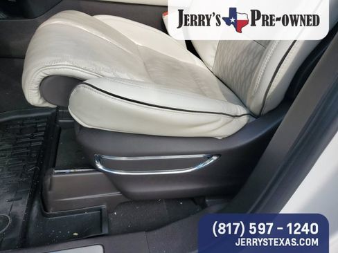 Used 2020 Lincoln Aviator Black Label w/ Dynamic Handling Package AWD/4WD image 9
