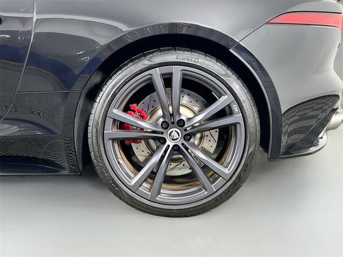 Used 2023 Jaguar F-TYPE R image 30