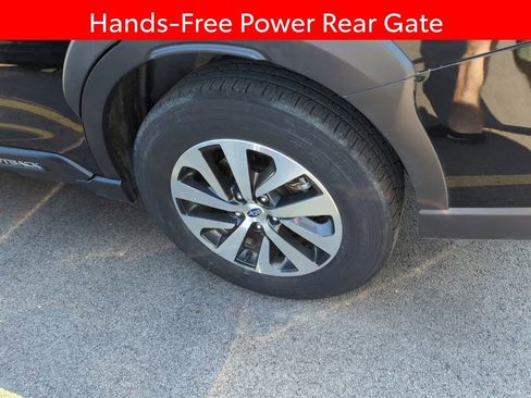 Used 2024 Subaru Outback Premium AWD/4WD image 5