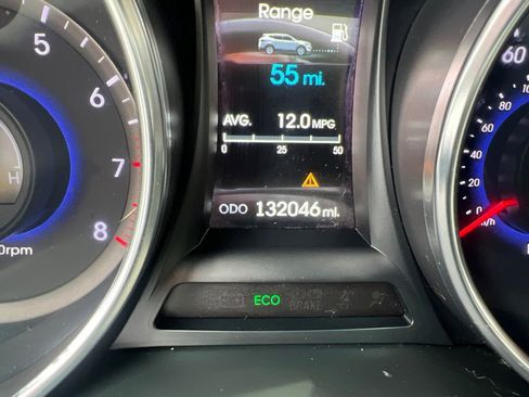 Used 2013 Hyundai Santa Fe Sport w/ Technology Pkg AWD/4WD image 64
