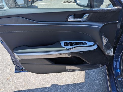 New 2026 Kia K5 GT-Line FWD image 11
