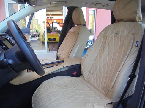 Used 2016 Volvo XC90 T6 Momentum AWD/4WD image 10