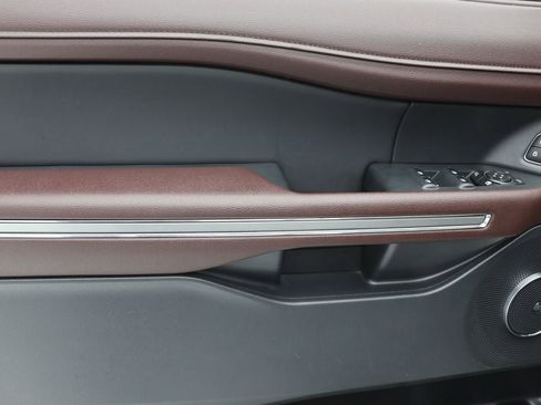 Used 2024 Ford Expedition Max Limited image 16