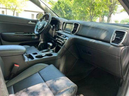 Used 2018 Kia Sportage EX AWD/4WD image 21