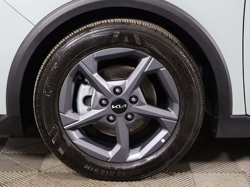 Used 2025 Kia K4 LXS image 20
