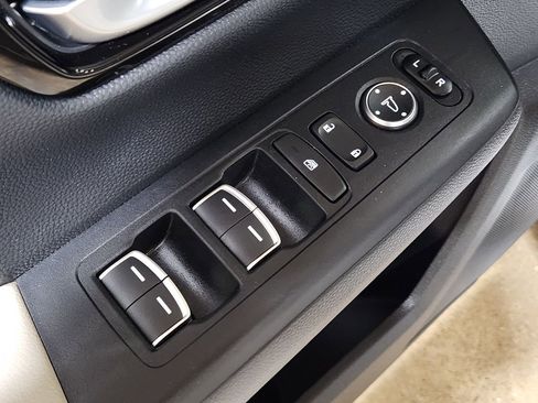 Used 2024 Honda CR-V EX-L image 43