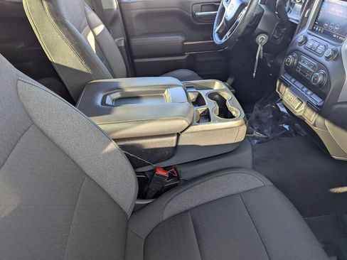 Used 2020 Chevrolet Silverado 1500 LT image 11