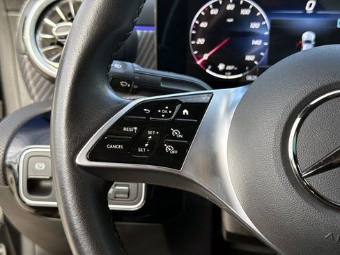Used 2025 Mercedes-Benz CLA 250 image 30